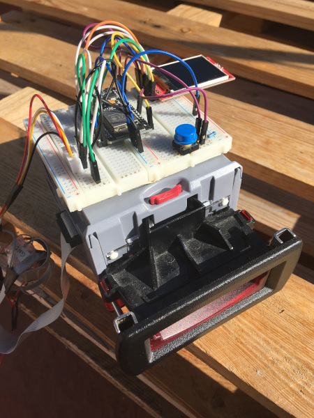 Bill Acceptor support for the DIY Hackers